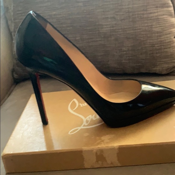 Christian Louboutin Pigalle patent leather heels 40 - Picture 4 of 13